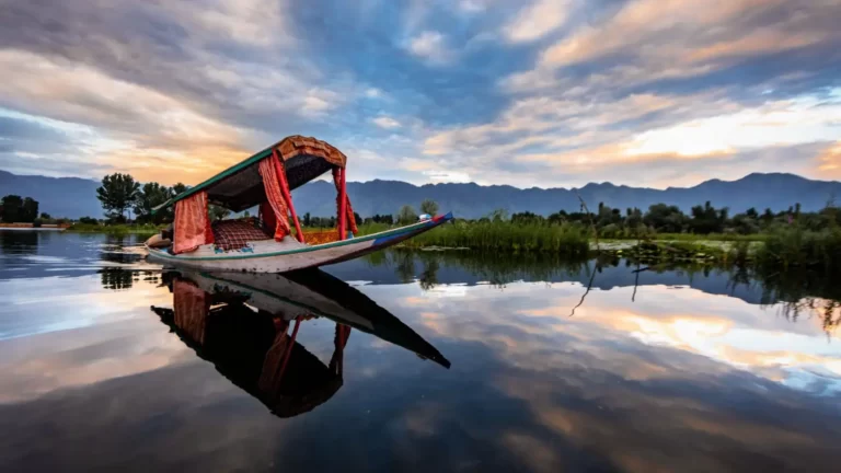 Dal Lake